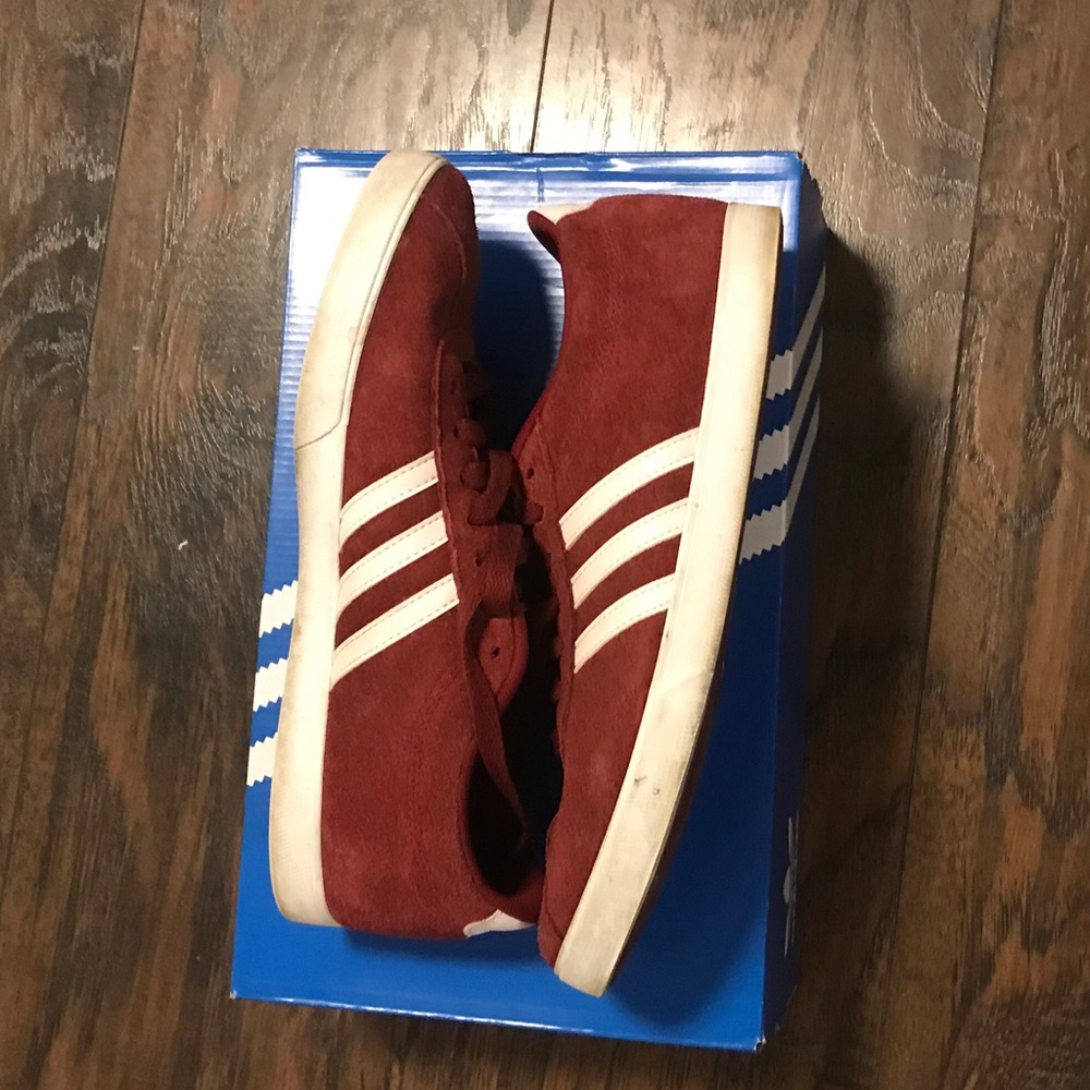 Adidas Women’s Sneakers (Burgundy)